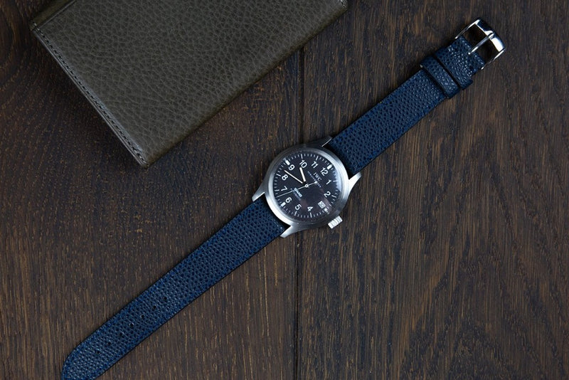 Monochrome Watches Shop | Genarbtes Kalbsleder Uhrenarmband - Blau
