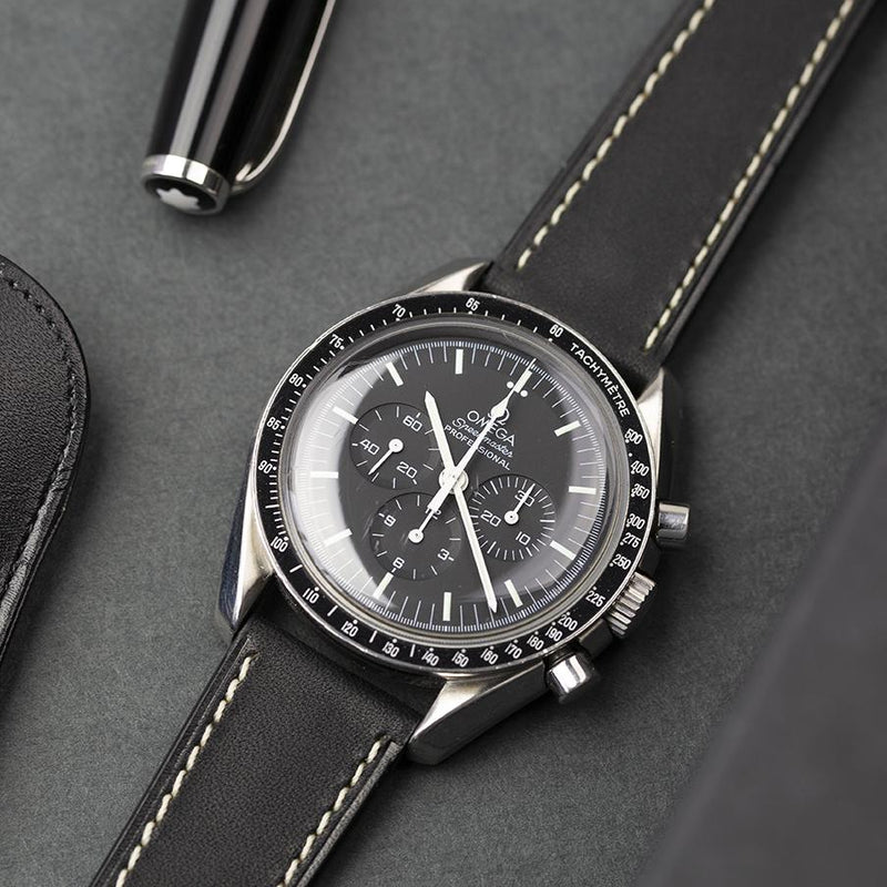 Monochrome Watches Shop | Glattes Kalbsleder Uhrenarmband - Schwarz